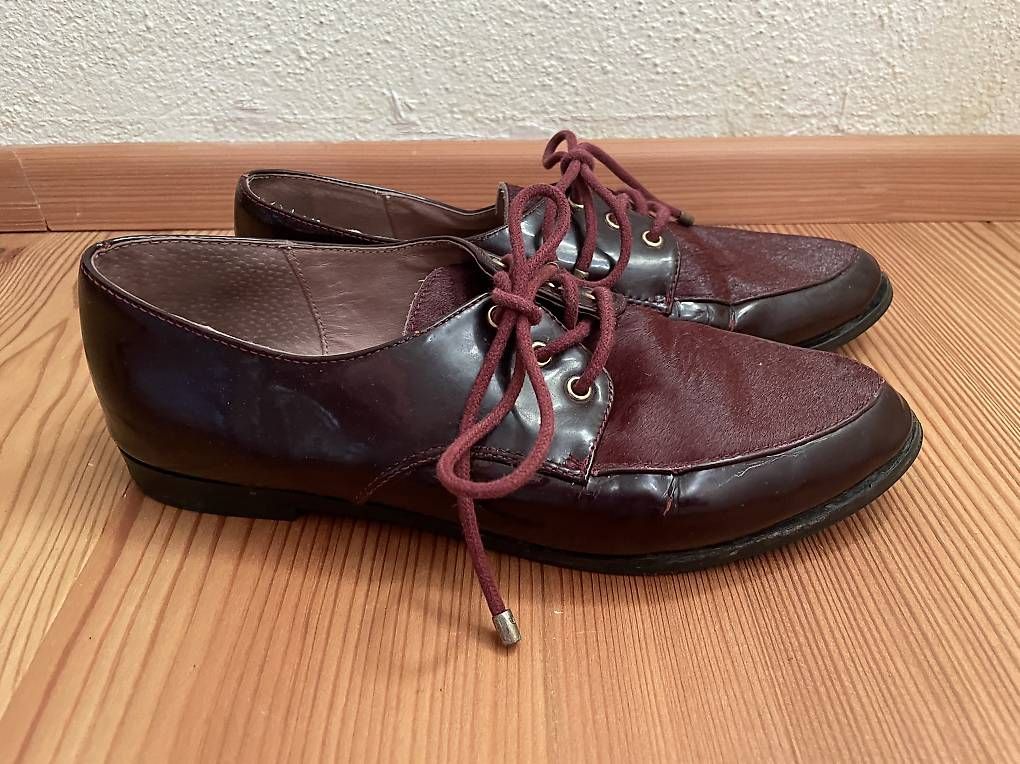 Scarpe da donna: Lackschuhe – Usato da Ittigen venduto da sel_fm7s 1