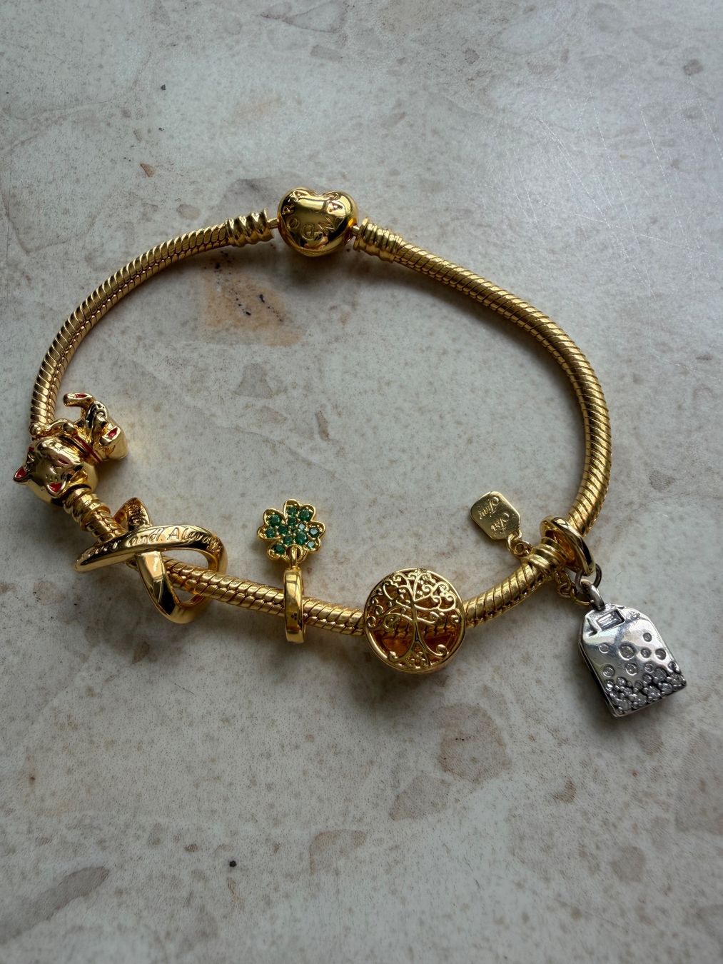 Pandora Bracciali & Braccialetti: Pandora – Nuovo (secondo la descrizione) da Wallenwil venduto da Flieger001