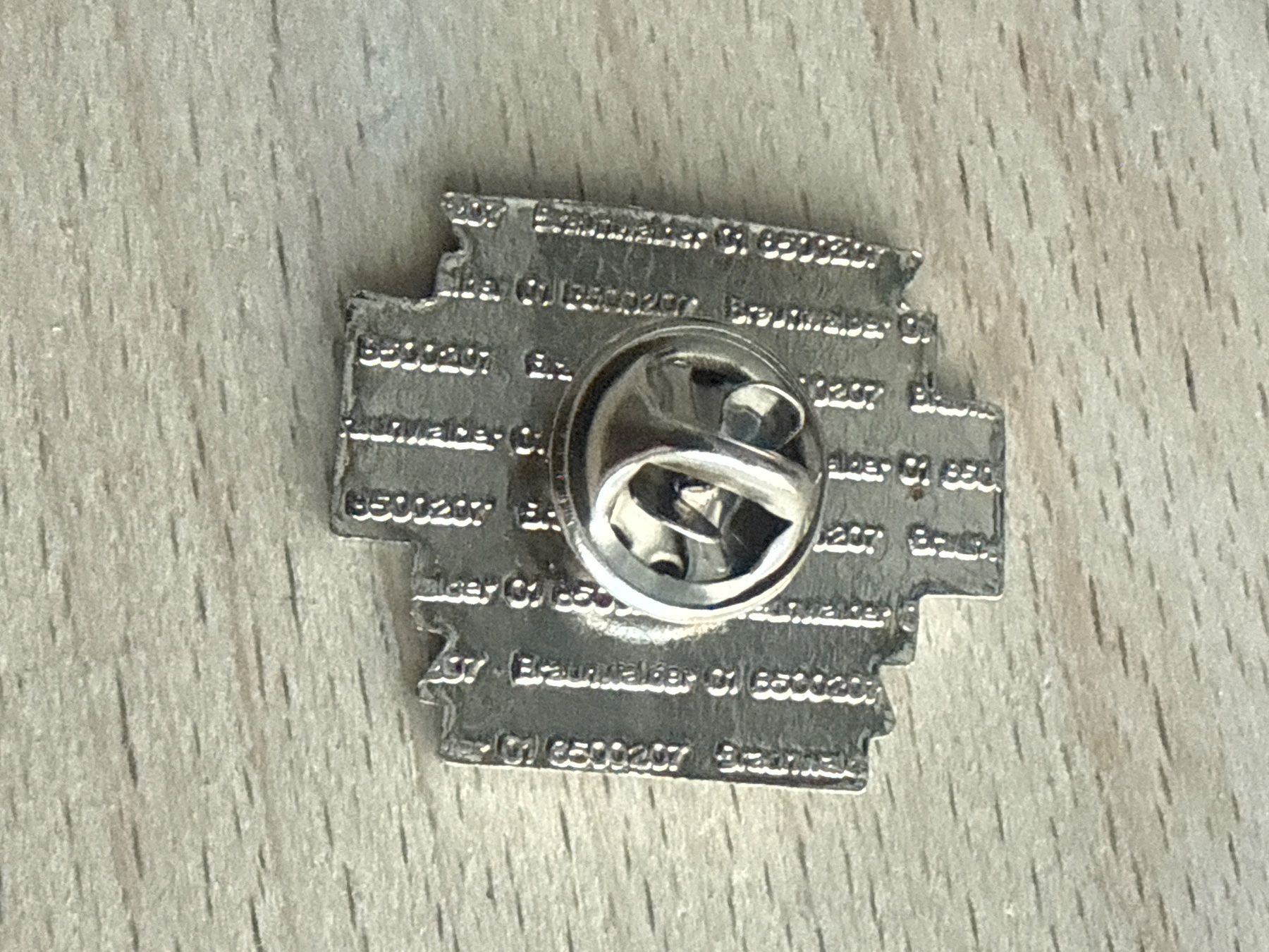 Placchette & Badge: Pin Sweet Little Heartbreakers N°5 Merlins – Usato da Glattbrugg venduto da Schweigmatt 1