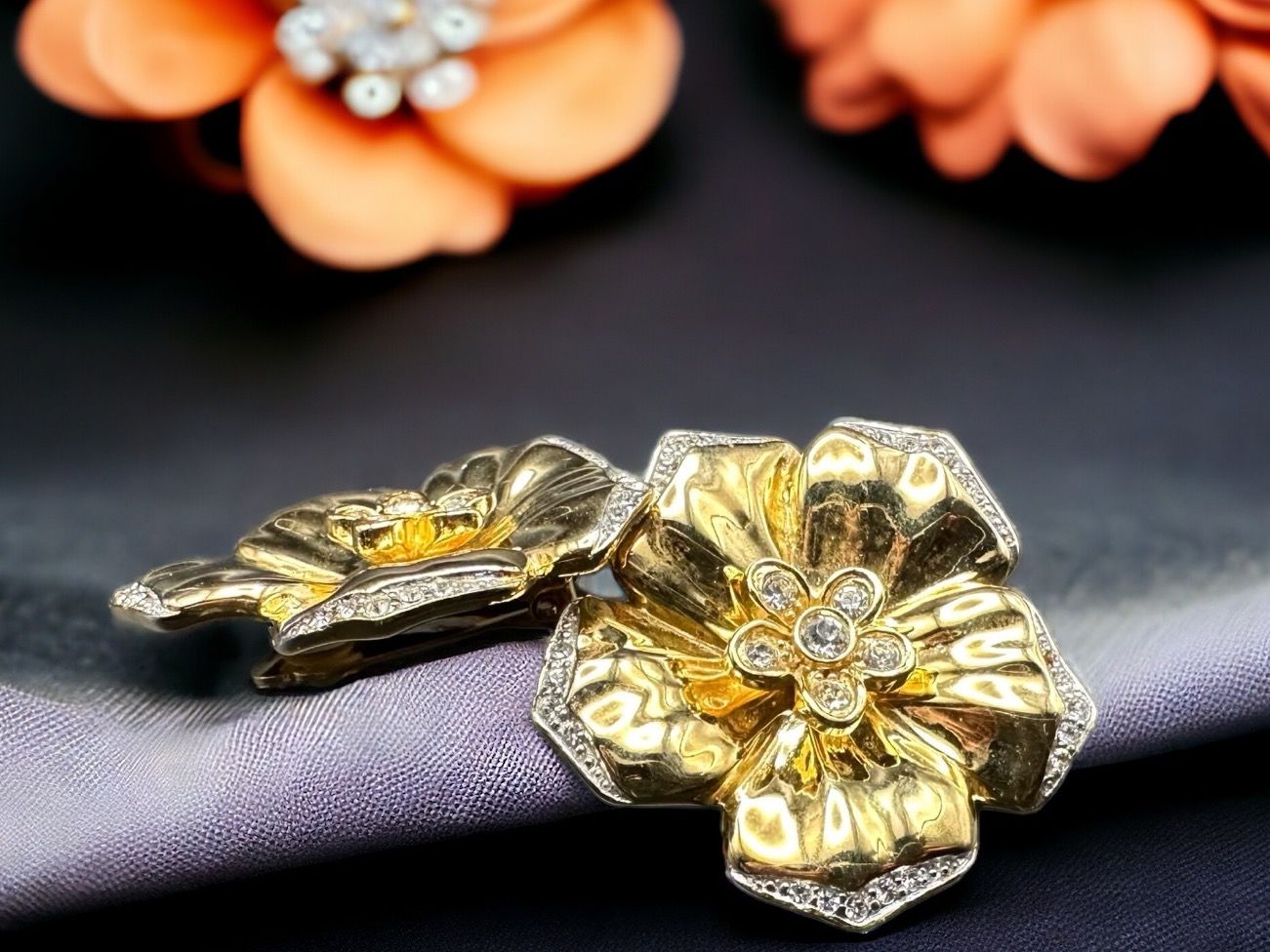 Ohrringe & -stecker: Große Ohrringe Clips, Blume mit Strass. Luxus-Schmuck – Gebraucht aus Lamone von LaCantinaMagica 5