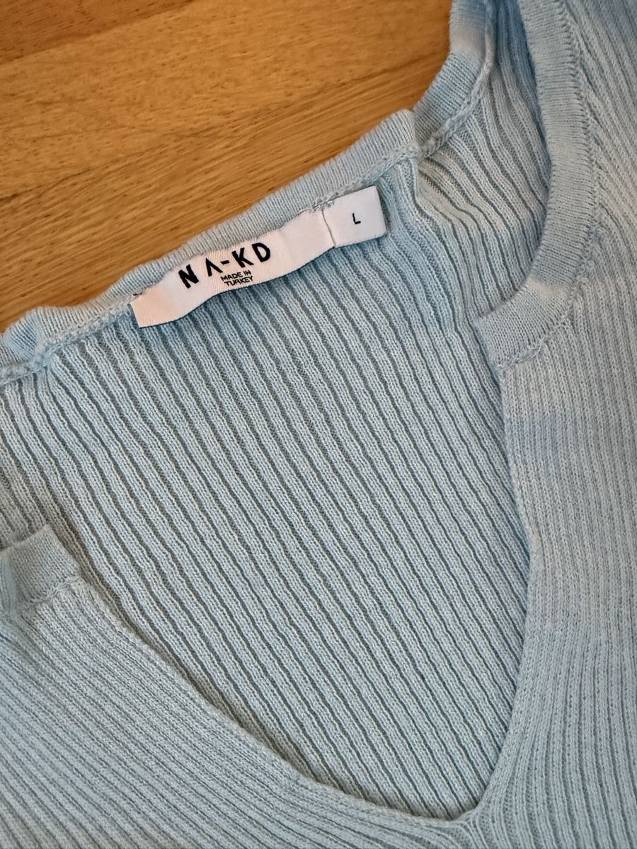 Na-kd Tops: NA-KD Ripp-Top, hellblau, Grösse L – Gebraucht aus Wohlen AG von Coco_91 1