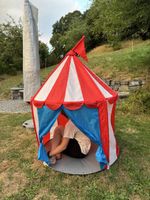 Spielzelt Zirkus rot/weiss guter Zustand