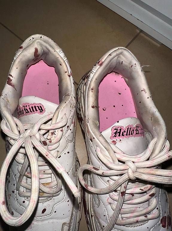 Bershka Chaussures hommes: Hello Kitty Plattform Schuhe – D'occasion à Schlieren par S_Dragon 2
