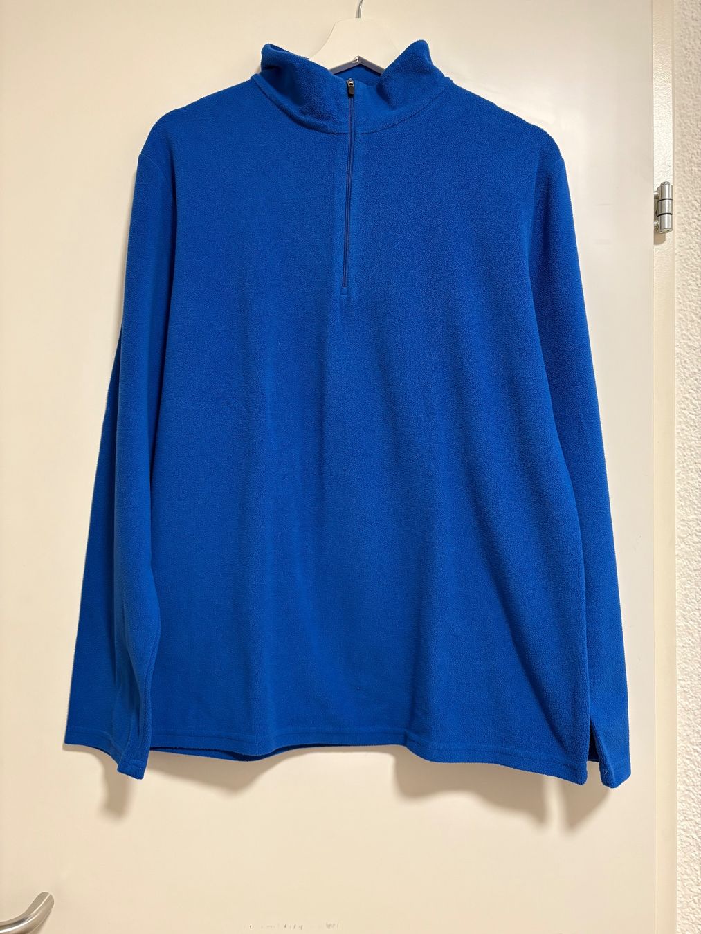 Maglioni & Felpe: Sport Pullover Gr. L – Nuovo (secondo la descrizione) da Embrach venduto da Bdennis