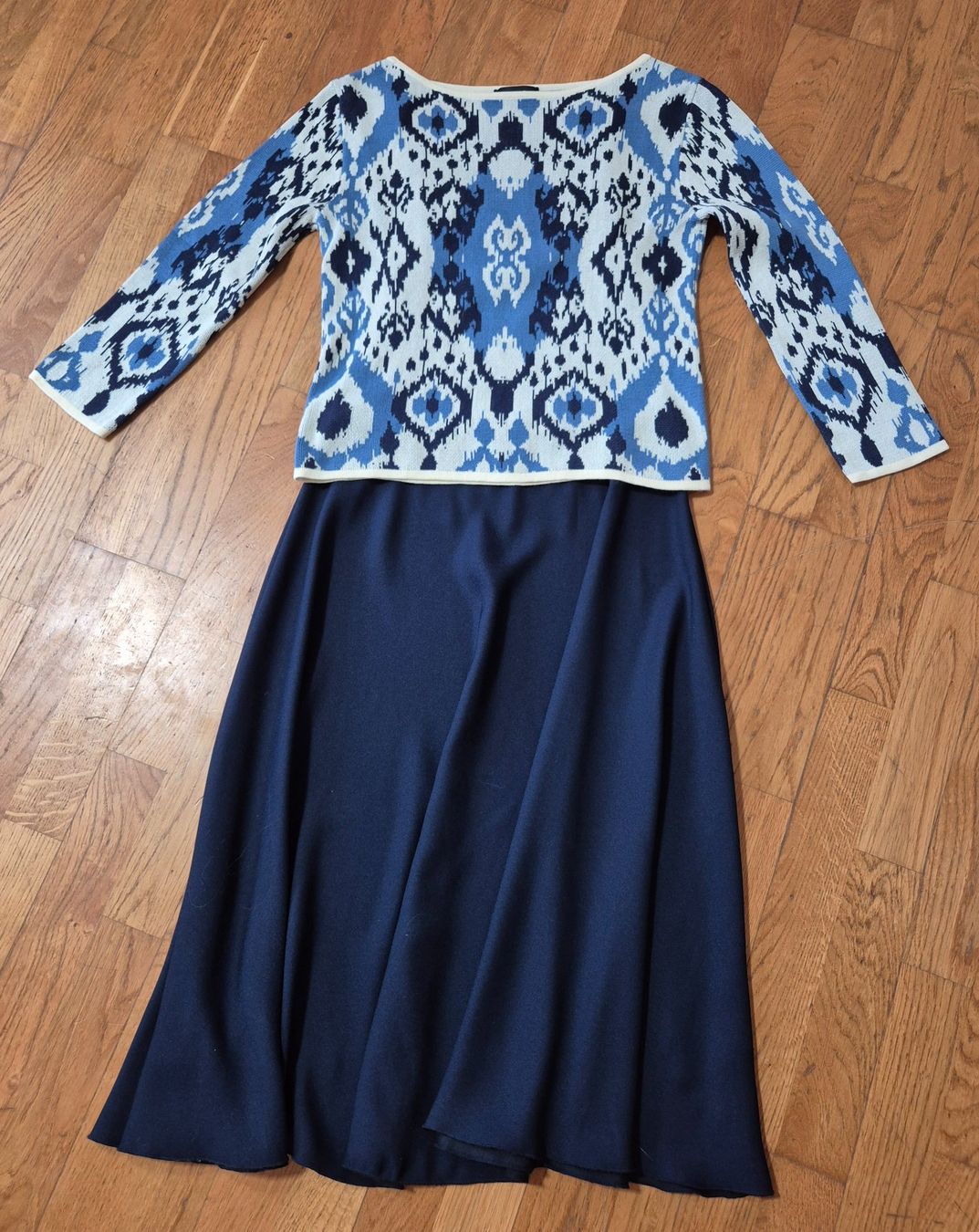 Max Mara Maglioni & Felpe: Kurzer Pullover mit Kleid Max&Co XS/S – Usato da Schliern b. Köniz venduto da elf2011