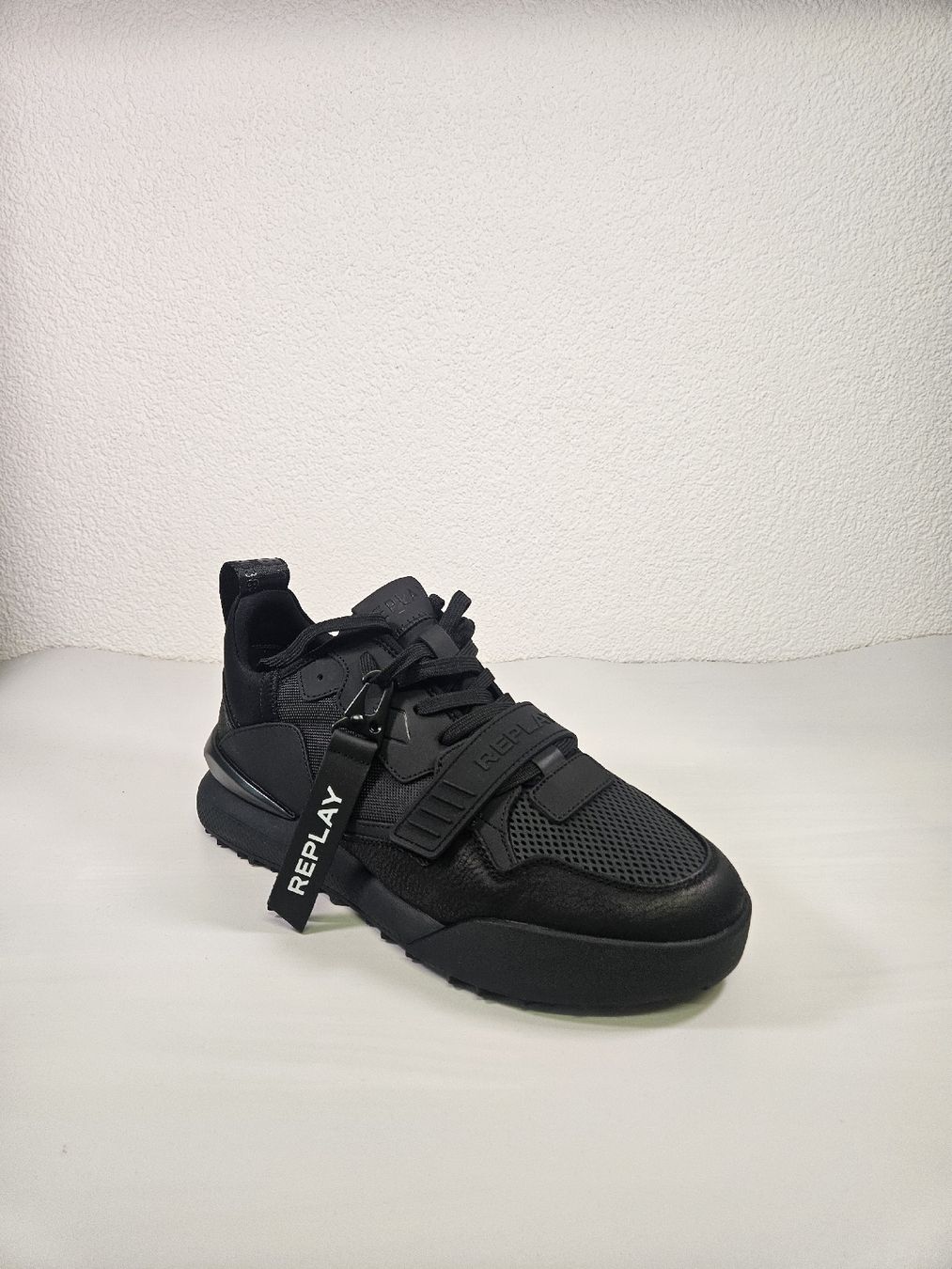 Replay Scarpe da uomo: Replay Herren Sneaker schwarz Grösse 45 – Nuovo (secondo la descrizione) da Basel venduto da VoidRunner_2077