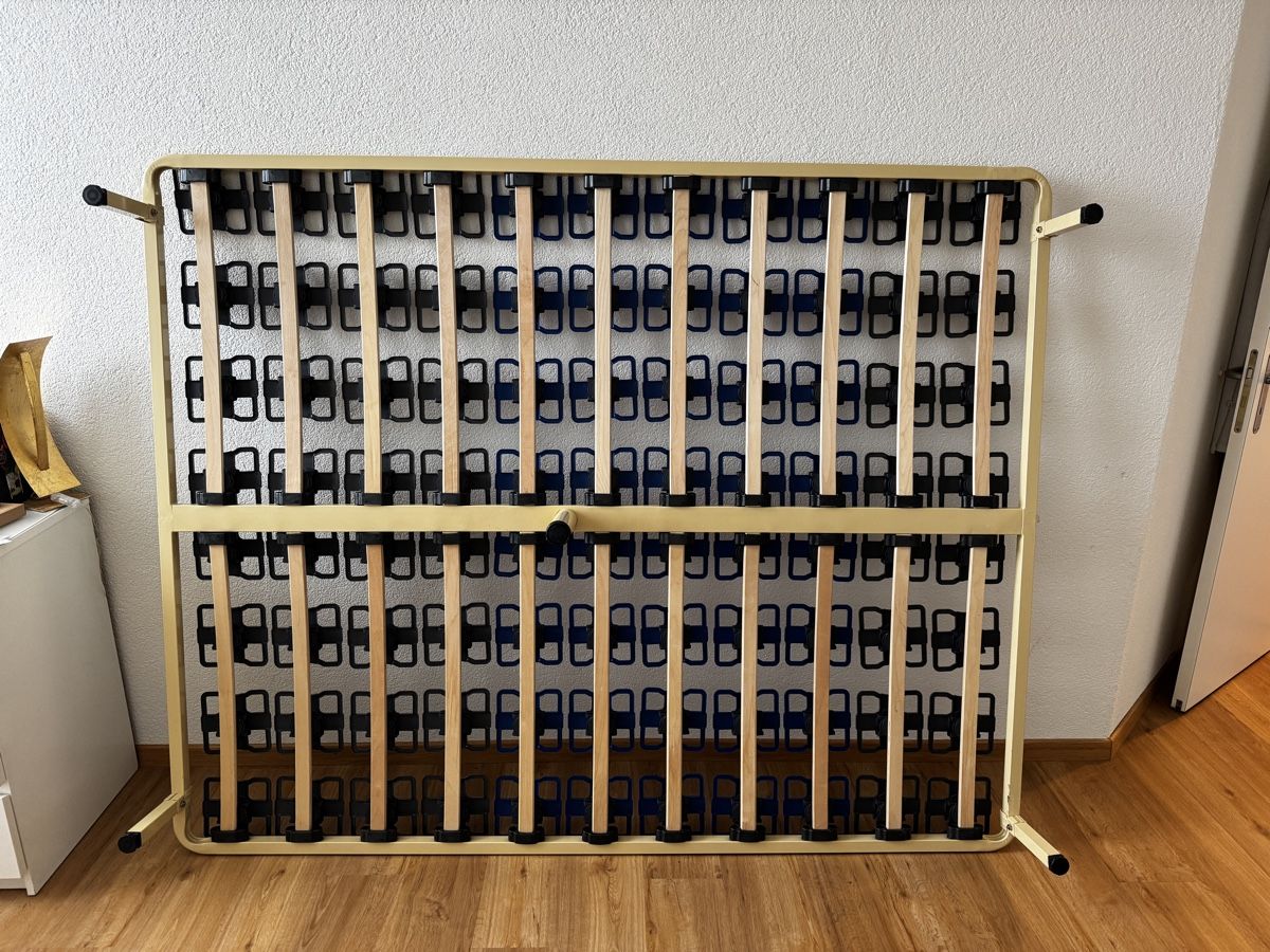Letti: Mattress MORGEDAL 160 x 200.With Base – Usato da Wallisellen venduto da Corinne.- 3