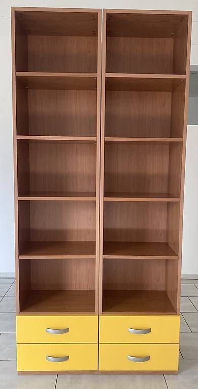 Scaffali: Vendo libreria con cassetti – Usato da Cugnasco venduto da ipi_f7bm