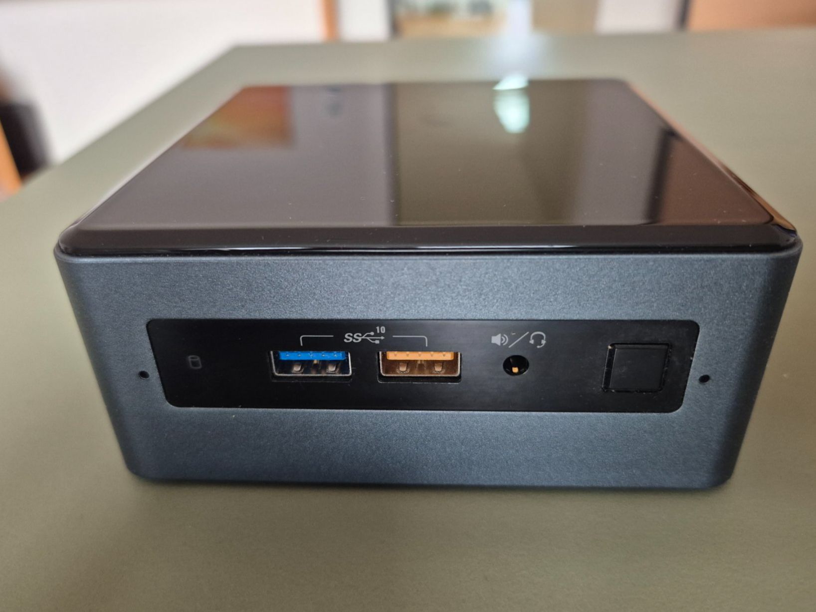 Intel PCs: Intel NUC NUC8i3BEH2 - Bean Canyon – D'occasion à Buttisholz par feld19