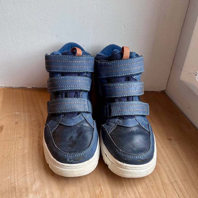 Schuhe für Jungen: Herbstschuhe Grösse 35 – Gebraucht aus Malans GR von aicul31 2