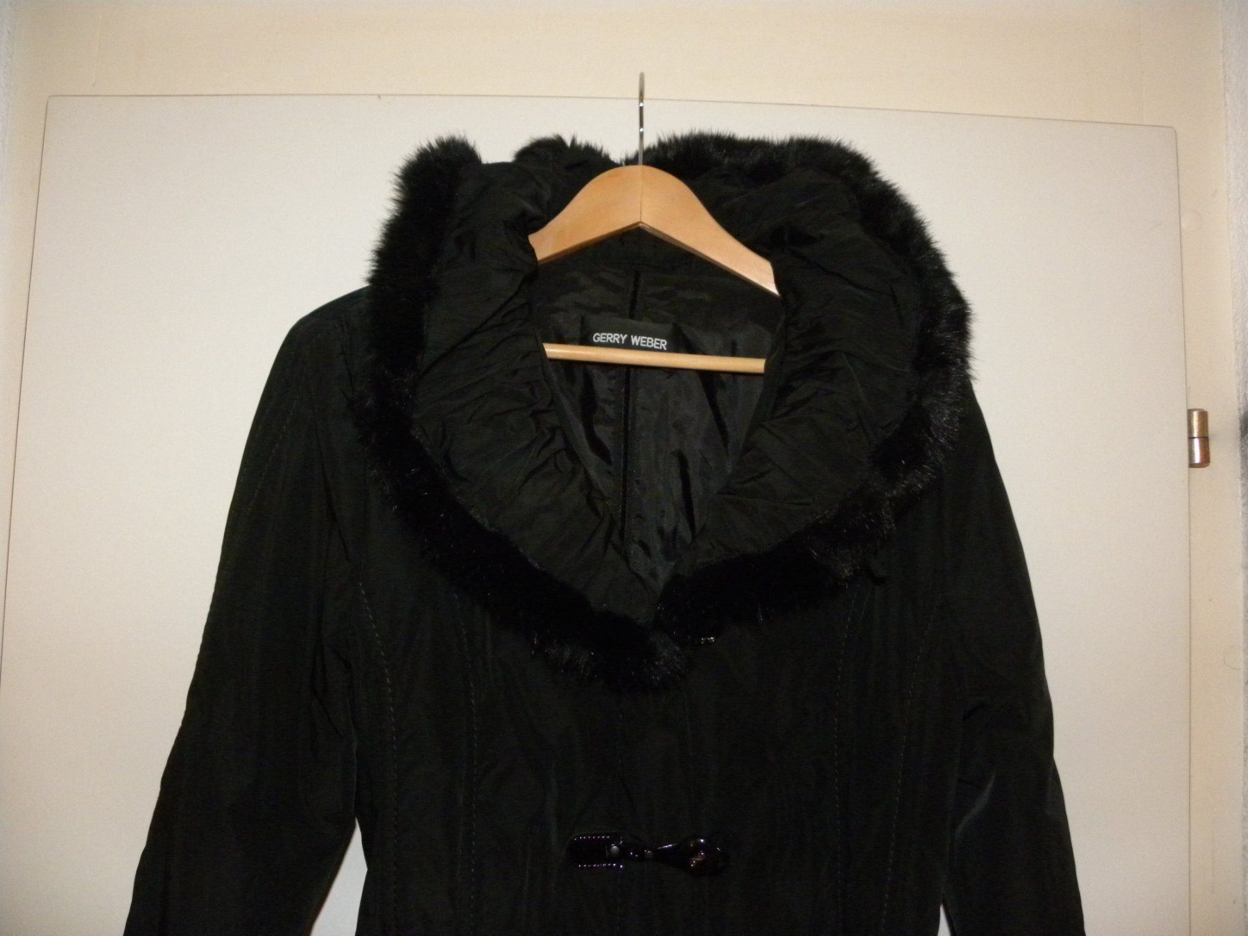 Gerry Weber Cappotti: Winterparka Gerry Weber (Wintermantel) – Usato da Walterswil SO venduto da Mamaa_noel 1