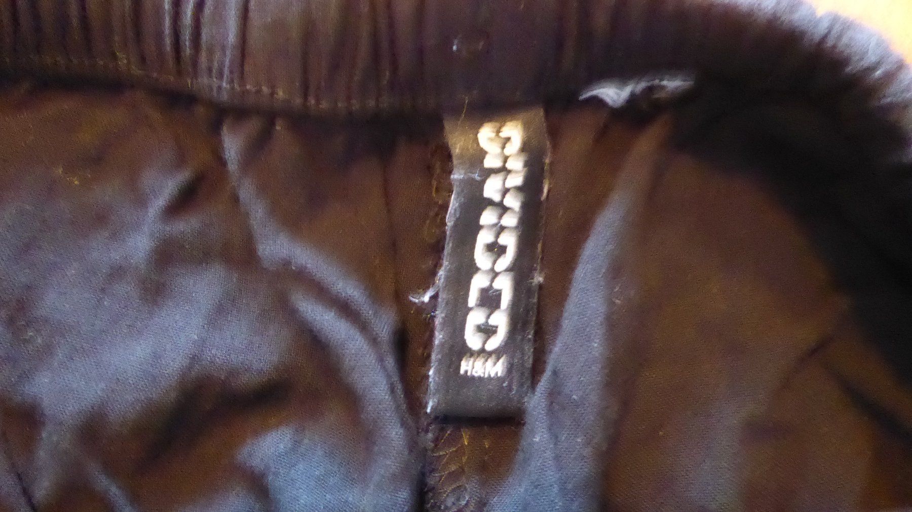 H&M Hosen: luftig leichte kurze  Hose Gr S H&M – Gebraucht aus Sargans von Benziner 2