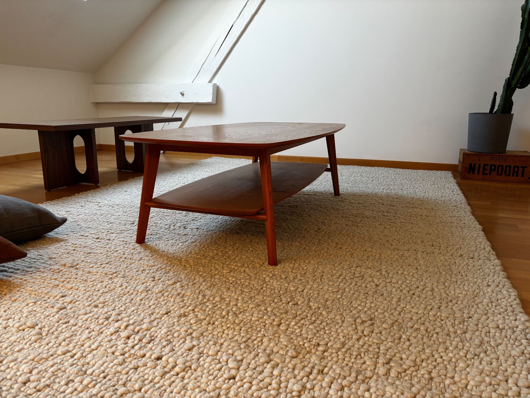 Tavoli: Couchtisch aus Eichenholz – Usato da Zürich venduto da Joni_Dani 2