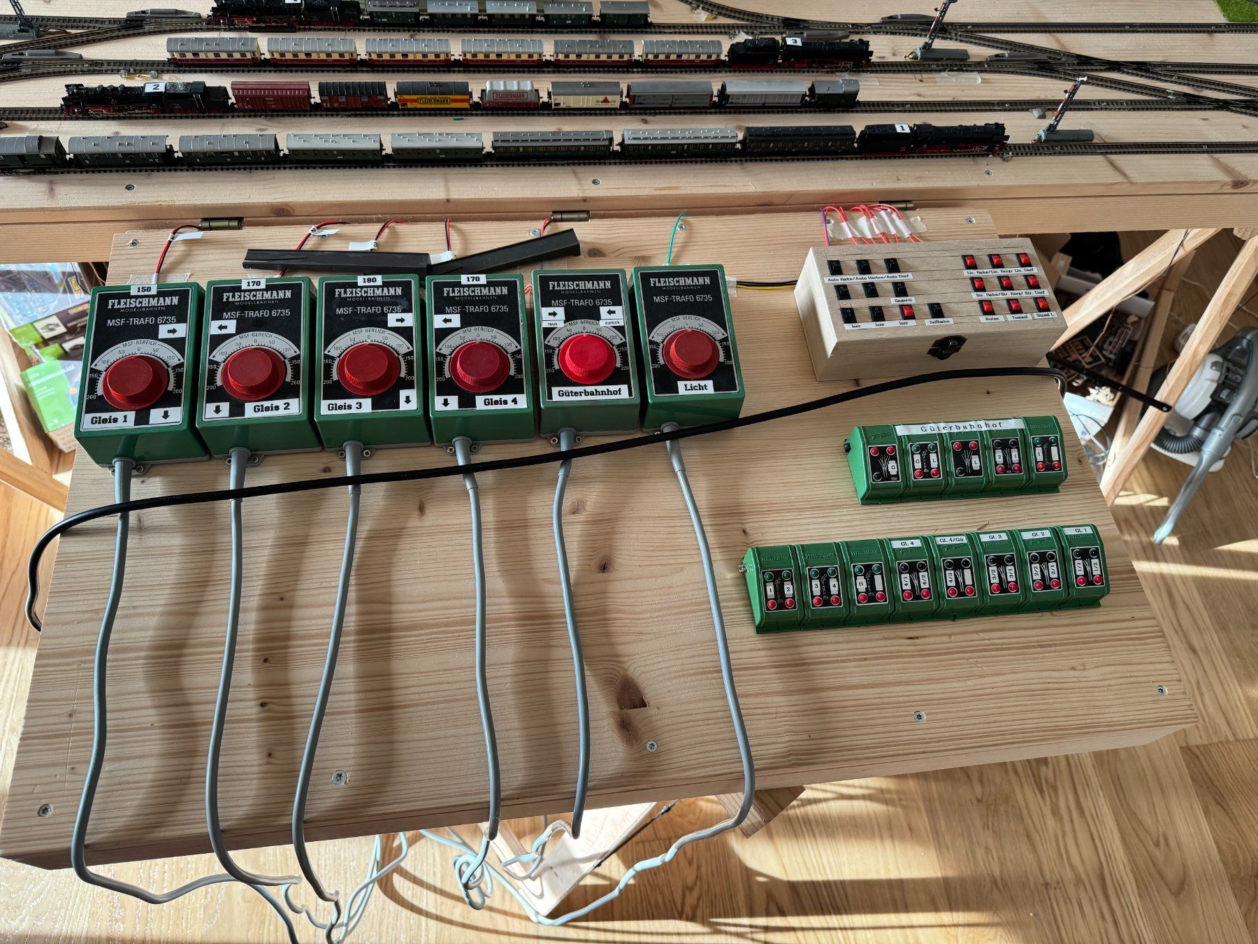 Fleischmann Trains électriques: Modelleisenbahn Anlage im Bau, Spur N – D'occasion à Flums par Hrroland 5