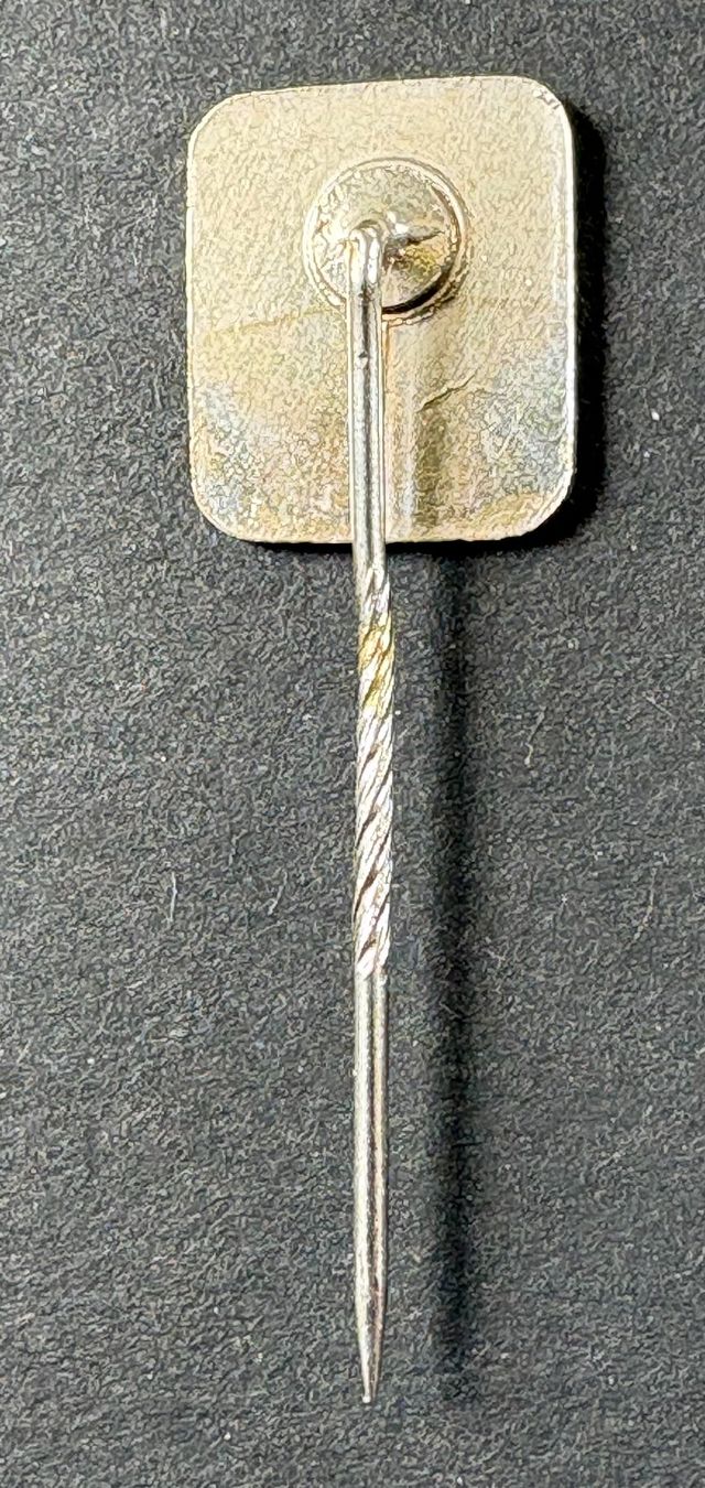 Placchette & Badge: VINTAGE ANSTECKNADEL – Usato da Ostermundigen venduto da wini63 1