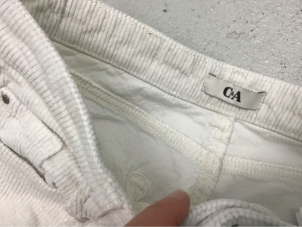 C&A Pantaloni: NEU! Hose Gr. 34 von C & A – Nuovo (secondo la descrizione) da Waltenschwil venduto da MeKo8 1