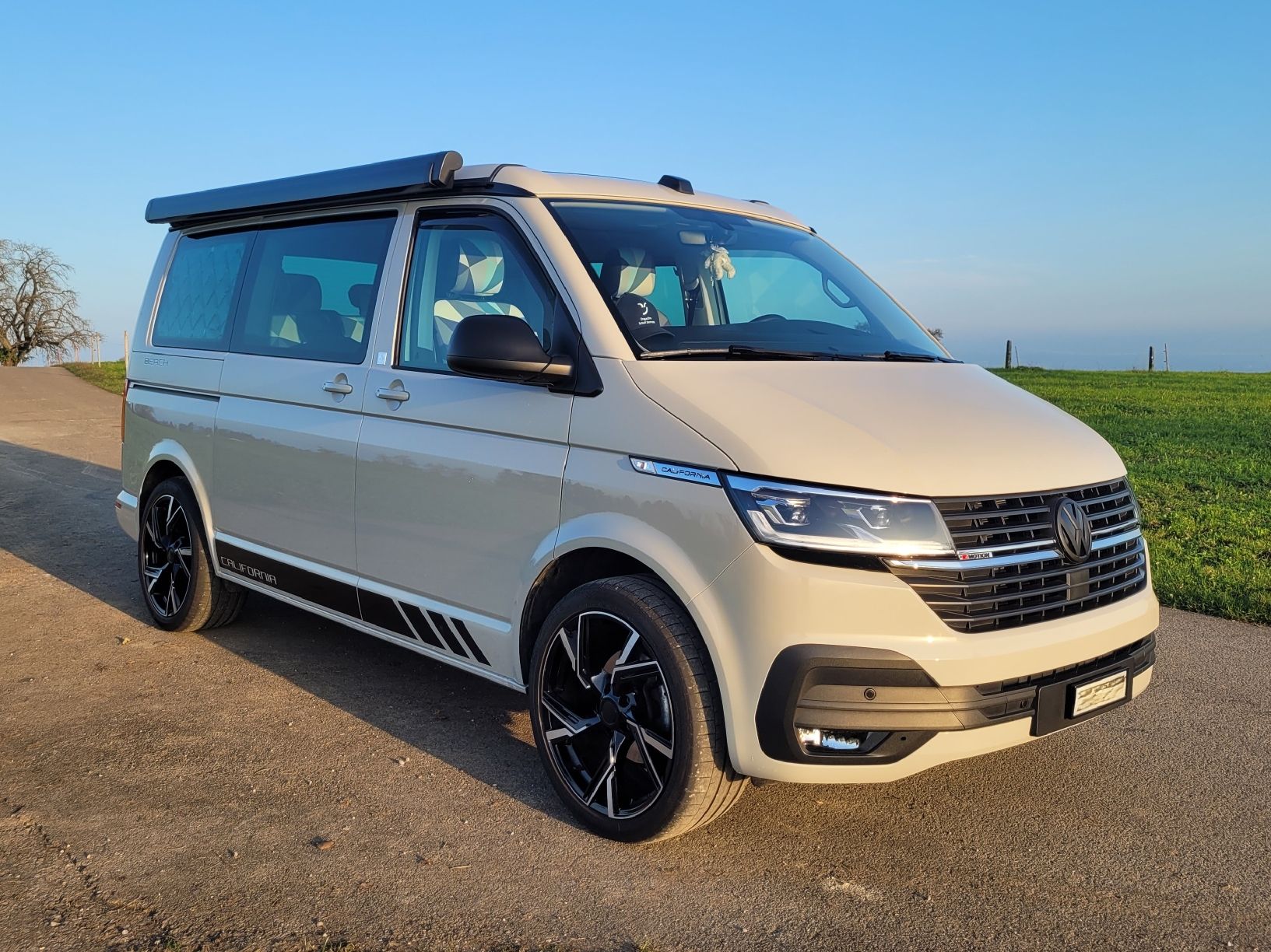 VW Veicoli da campeggio: VW California Beach 4Motion – Usato da Hosenruck venduto da Powerfrosch