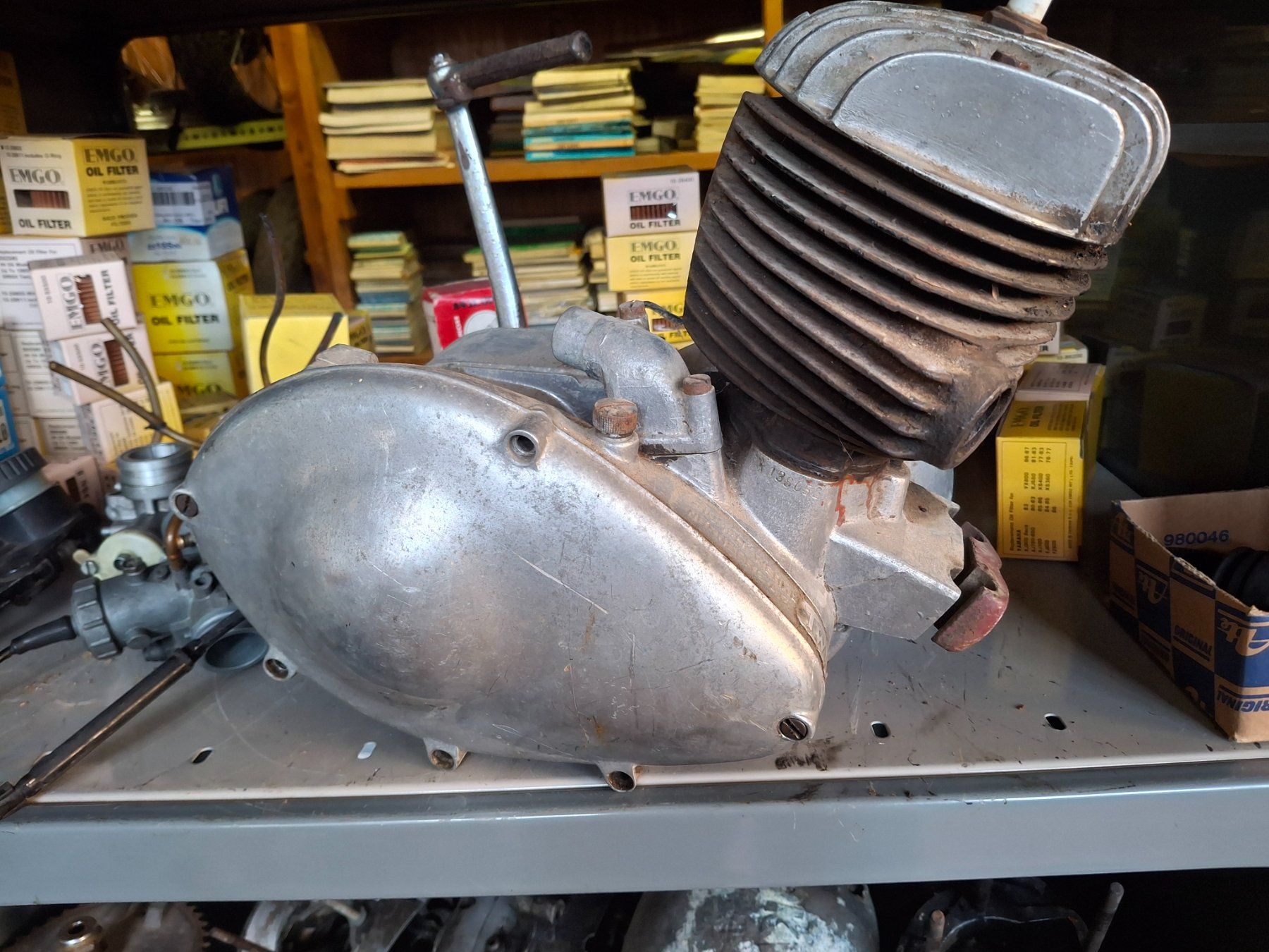 Triumph Motori: Triumph TWN B125 Motor Drehschieber 1948 Oldtimer Nürnberg – Difettoso da Wängi venduto da Toeff85