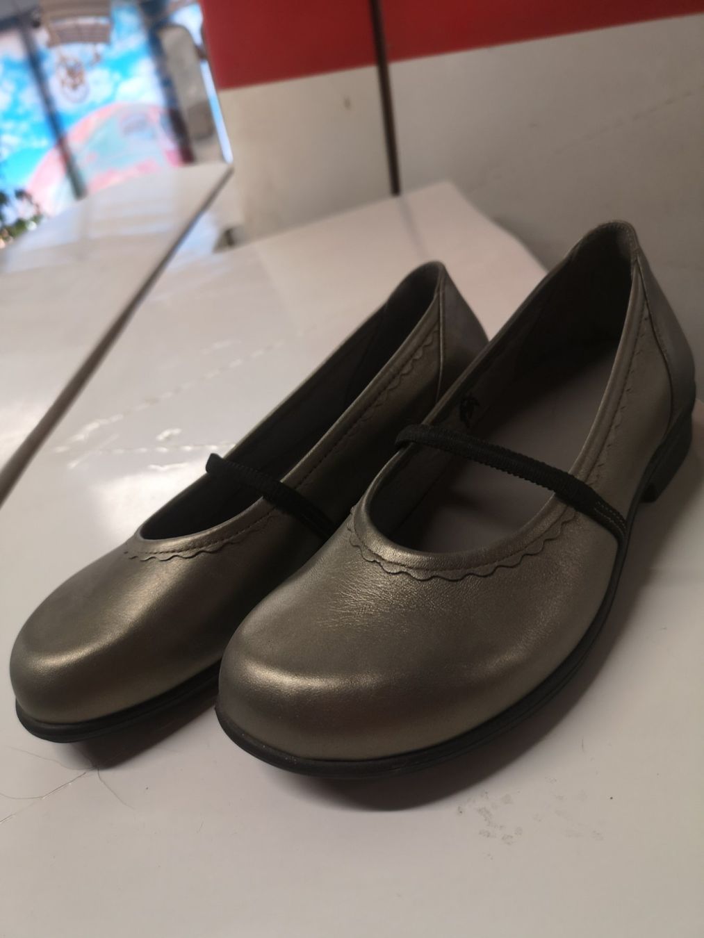 Helvesko Chaussures femmes: Helvesko – Neuf avec emballage d'origine à Möhlin par Highwaytom