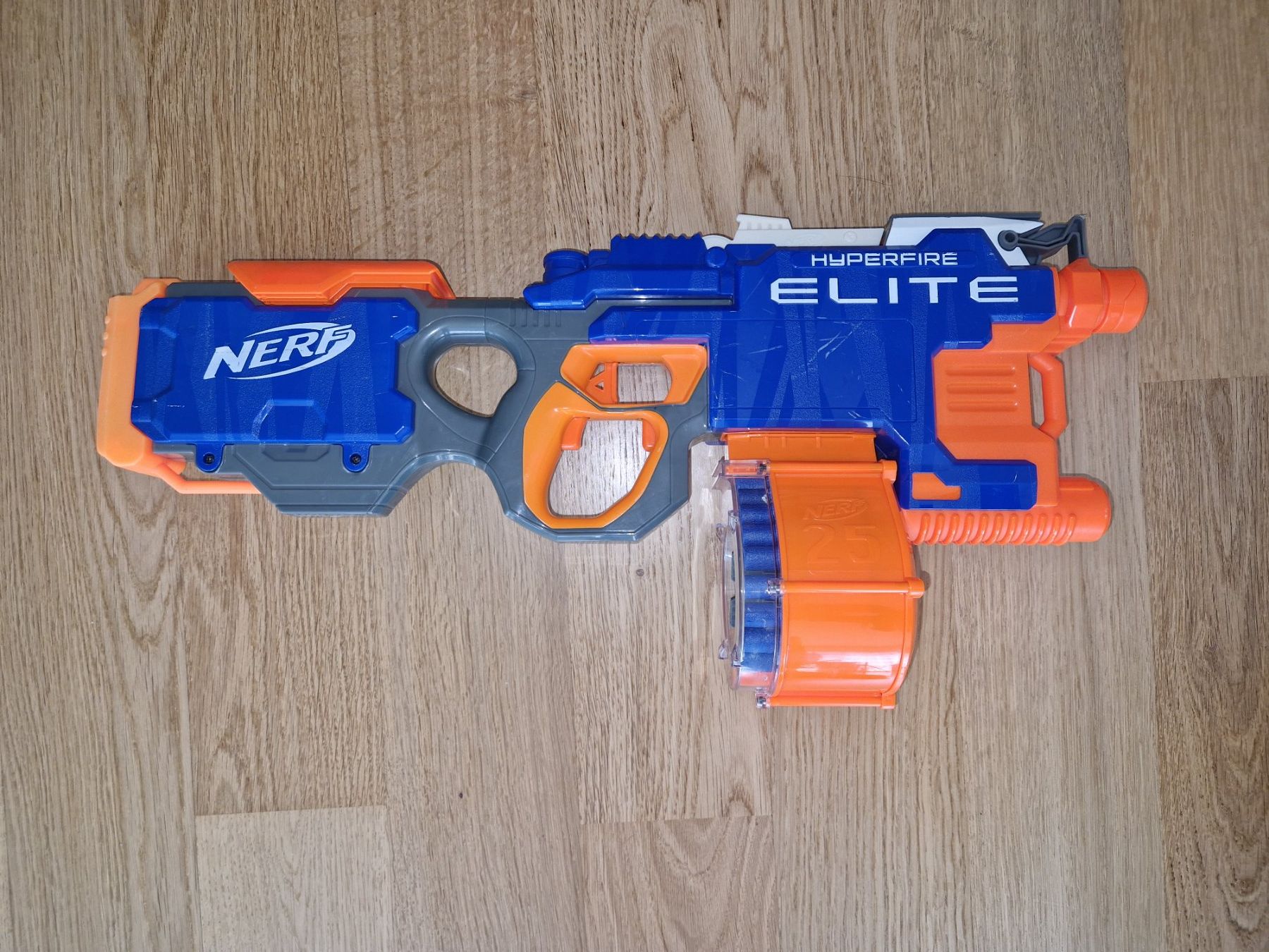 Nerf Giocattoli: 3 motorisierte Nerf Elite Blaster im Set – Usato da Baden venduto da Bib3 3