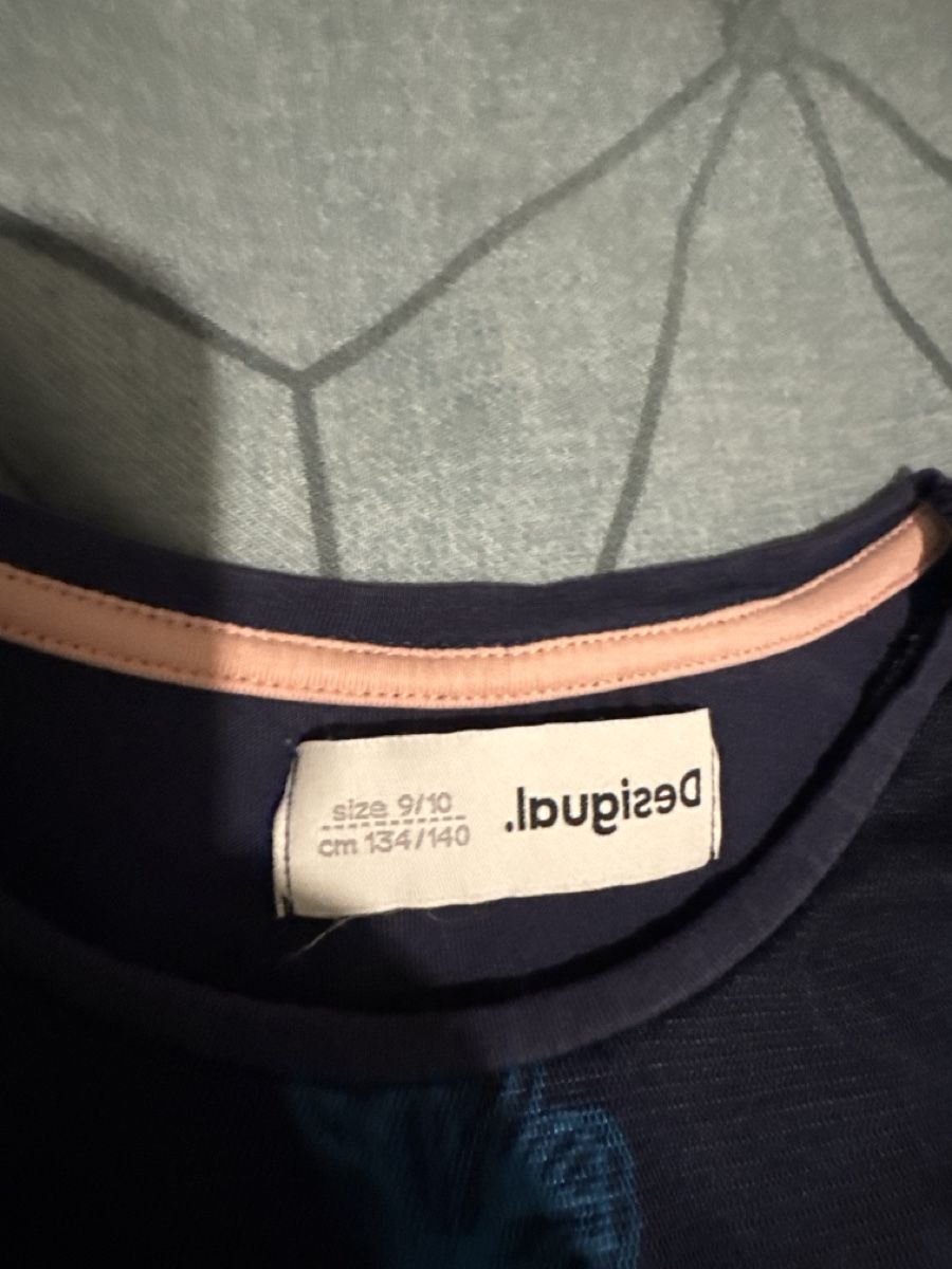 Desigual Camicette, T-shirt & Top: Desigual T Shirt 134/140 – Usato da Hägendorf venduto da laumatt 1