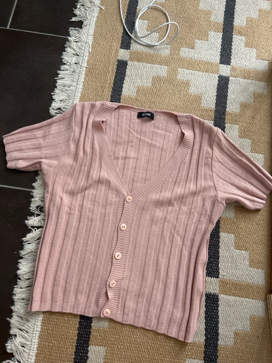 Kleiderpakete: Rosa Top und Strickjacke – Gebraucht aus Winterthur von Guizza93 4