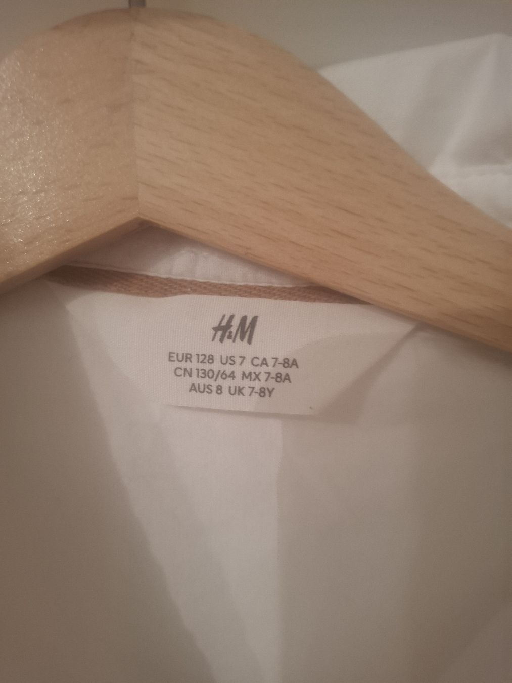 H&M Camicie, T-shirt & Polo: Weiße Hemd  H&M gr 128 – Usato da BALSTHAL venduto da ANNUCCIA_1 4