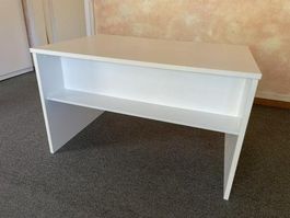 Schreibtisch