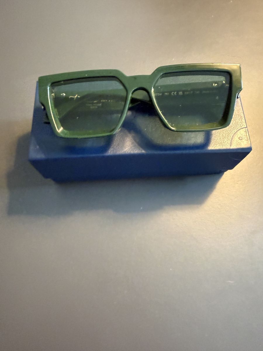 Louis Vuitton Occhiali & Lenti: Louis Vuitton Millionaires Sonnenbrille – Nuovo (secondo la descrizione) da Zürich venduto da kuengka 2