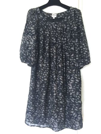ARMANI Kleid aus Seide, Gr. 36 ital. 40, NEU
