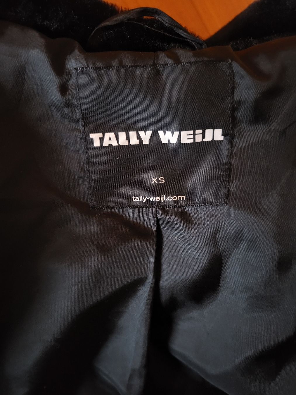 Jacken: Flausch Jacke – Neu (gemäss Beschreibung) aus Egliswil von lue_v8qc