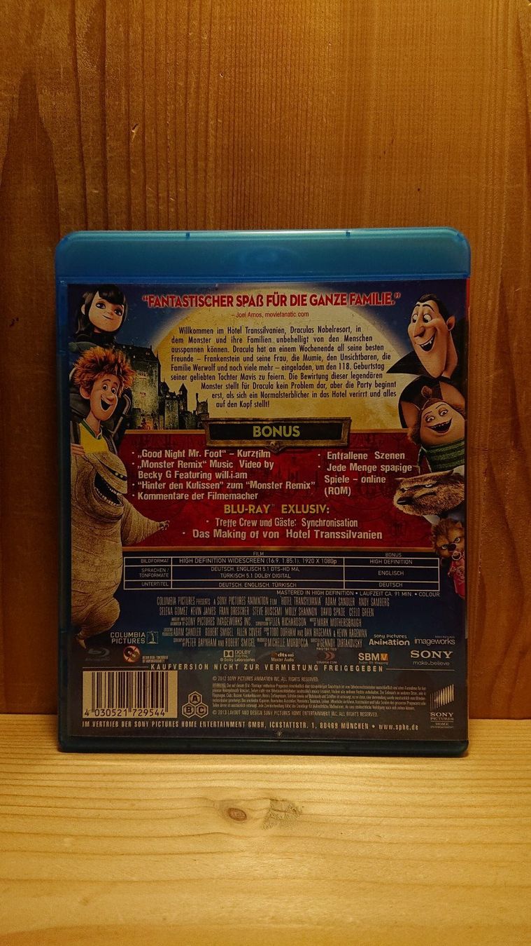 Tutti i DVDs: HOTEL TRANSSILVANIEN Blu-Ray – Usato da Wilderswil venduto da Exebub 1