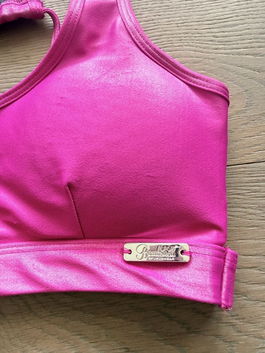 Top: Bombshell sportswear bra – Usato da Melide venduto da Nikola-123 2