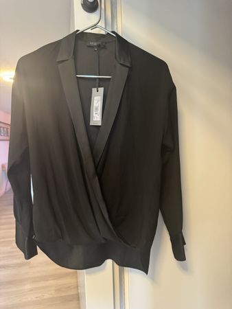 Bluse Antonelli neu mit Etikett NP 280 Fr