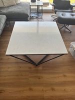 Table basse en marbre et métal 