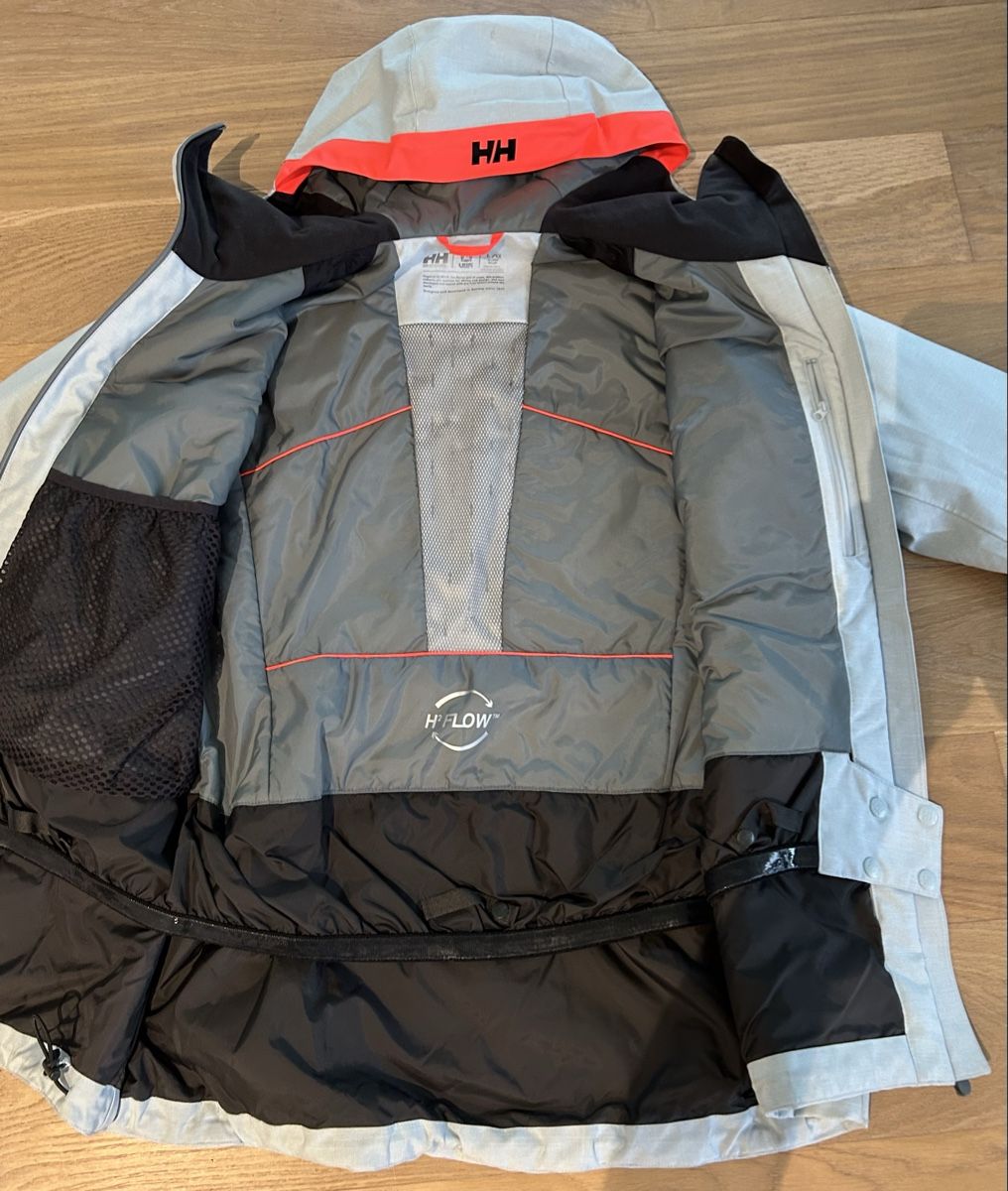 Helly Hansen Giacche: Helly Hansen Skijacke Damen Grösse L – Usato da Näfels venduto da chiaralivia 1