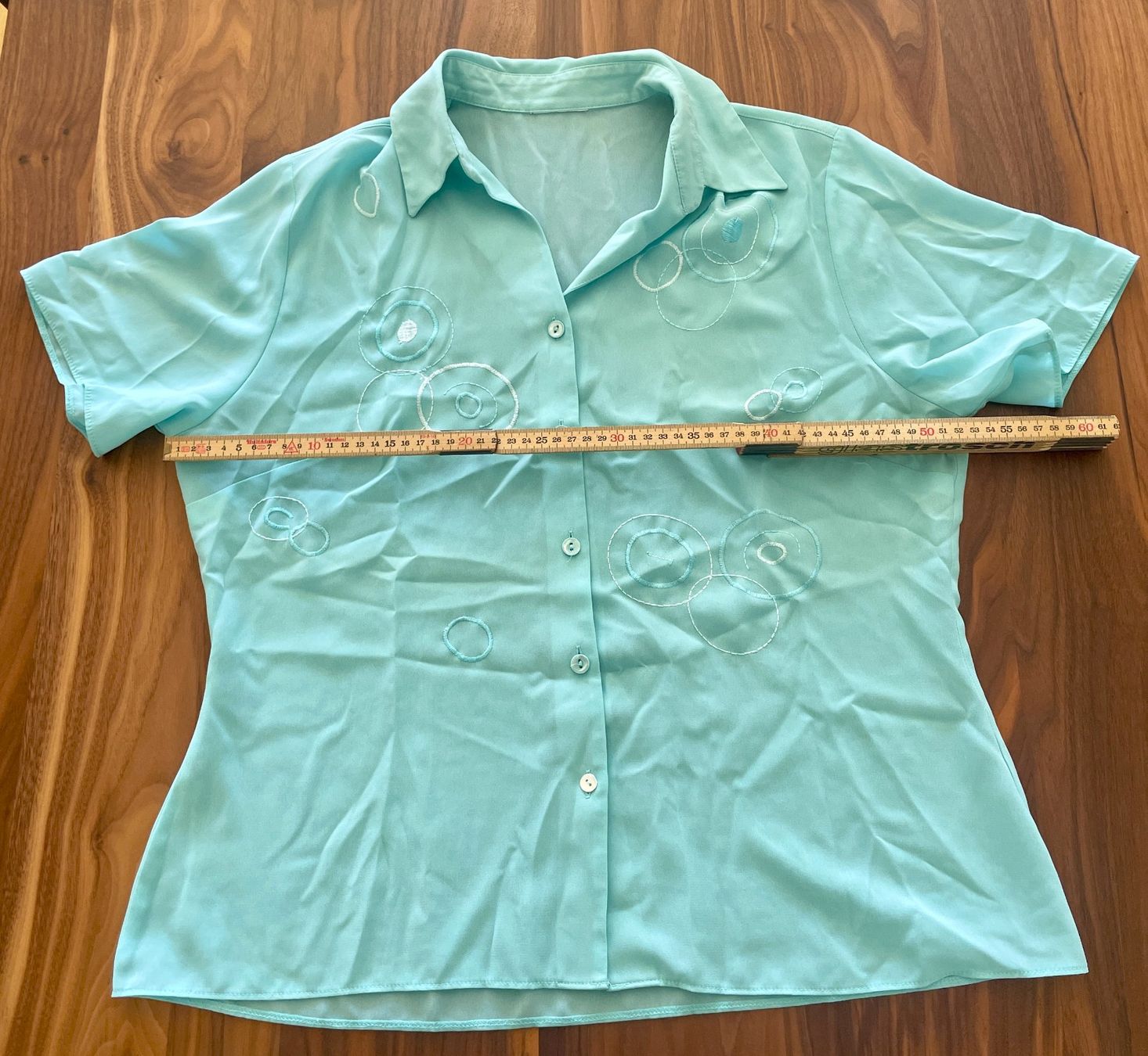 Camicette: Sommerliche Bluse in Mintgrün mit einzigartigem Design Gr.42 – Usato da Sursee venduto da Steffi_2020 2