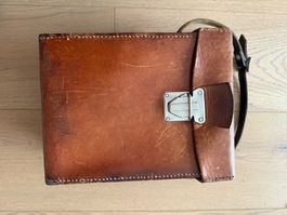 Ledertasche CH Armee