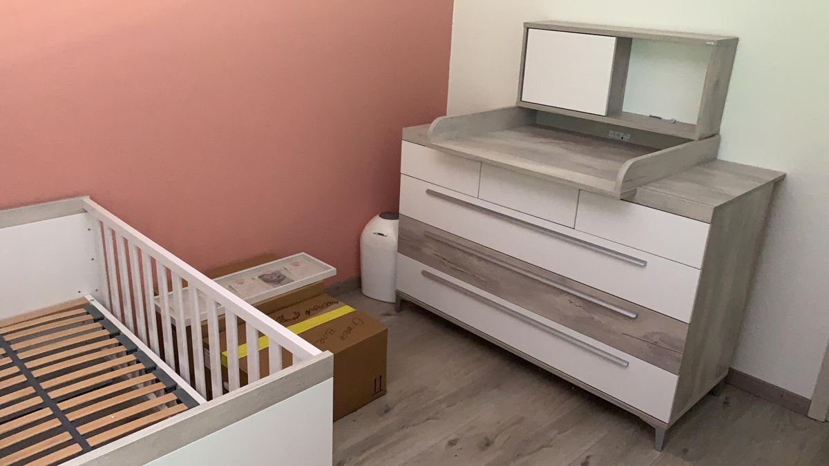 Wickeltisch & Zubehör: Chambre bébé – Gebraucht aus Coeuve von amandine13188 2