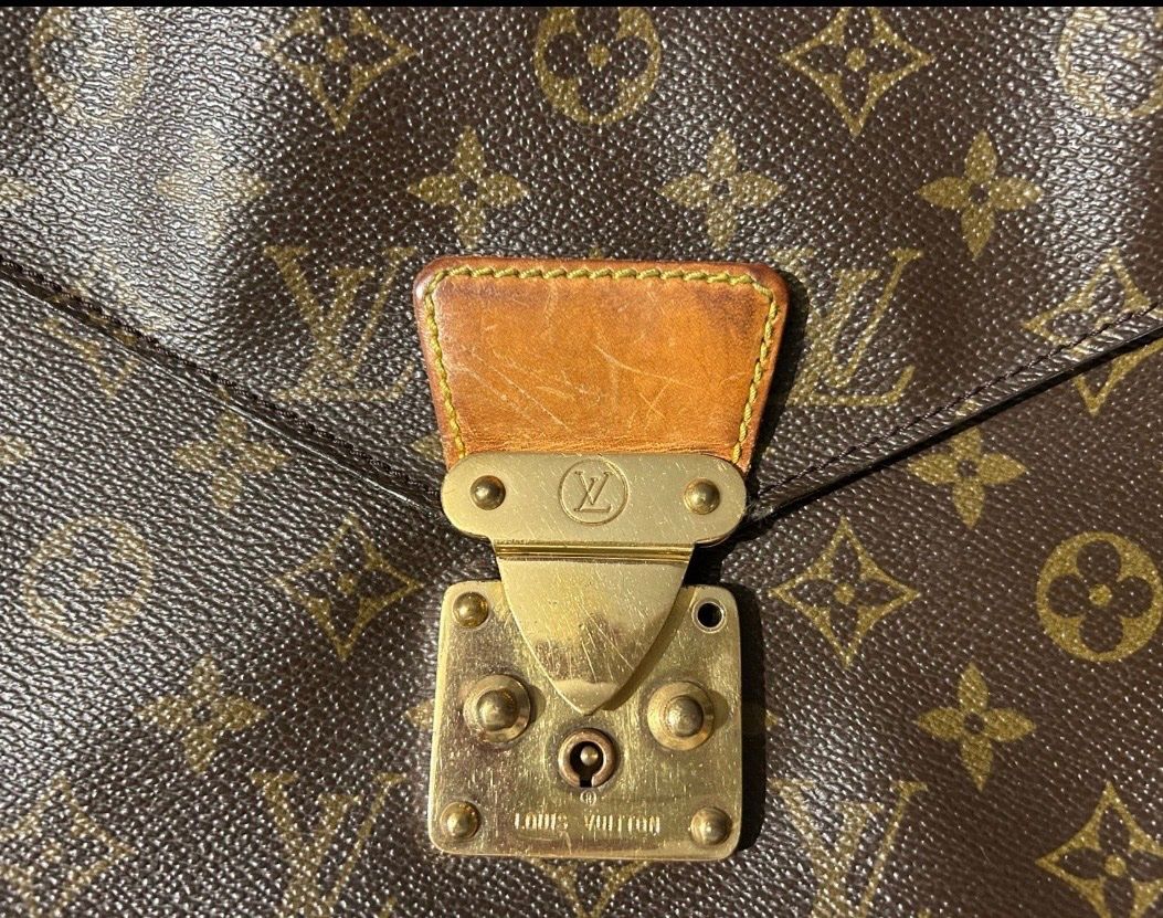 Louis Vuitton Sacs: Vintage Louis Vuitton Monogram – D'occasion à Zollikofen par win_5gsd 2