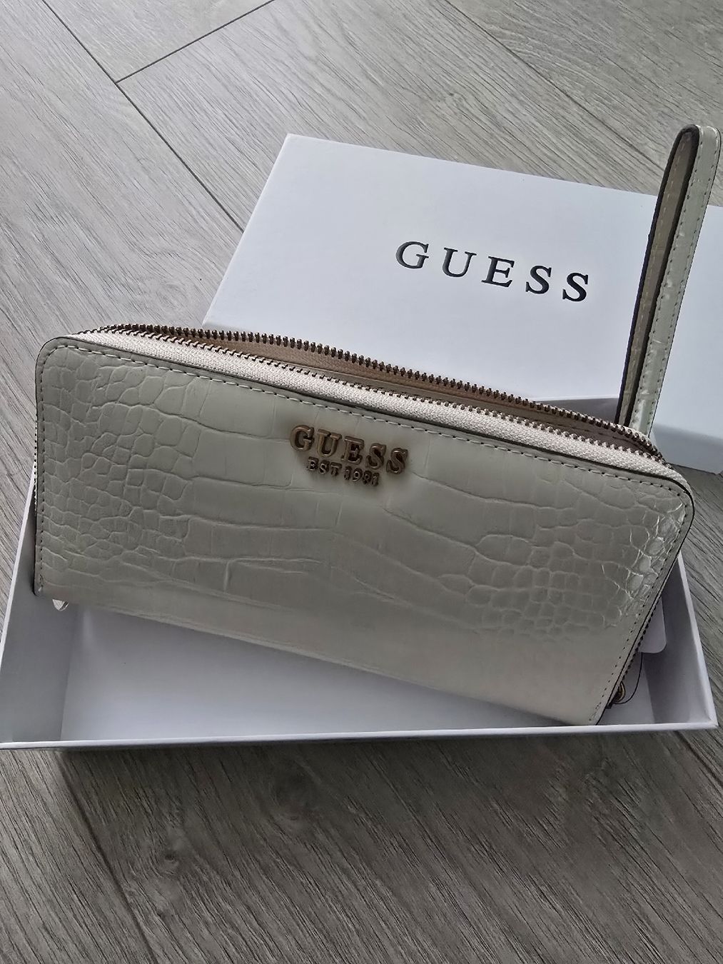 Guess Portemonnaies: GUESS Geldbörse – Neuf (Voir description) à Winterthur par Winnia 2