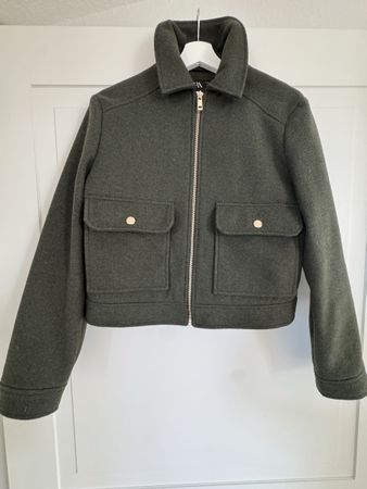 Damen Jacke ZARA GR M Olivgrün guter Zustand
