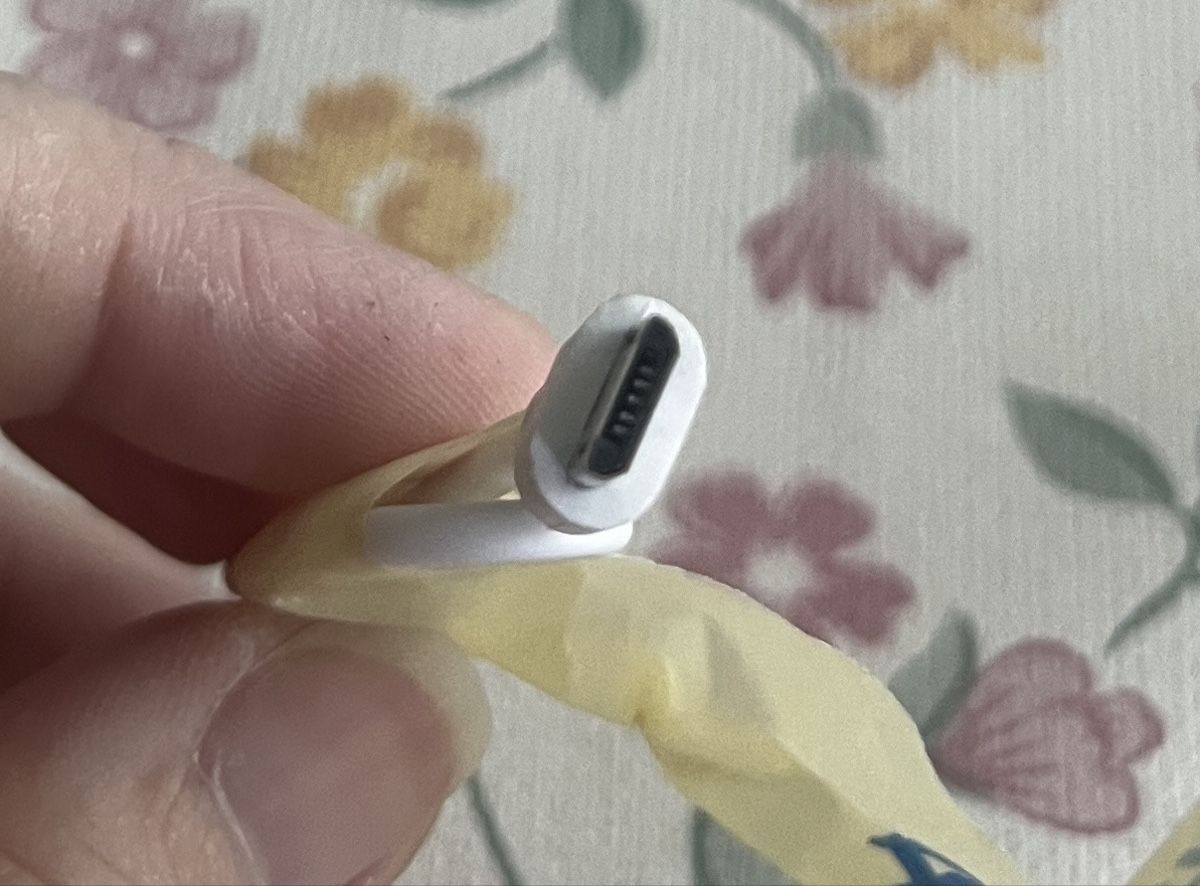 Kabel: Câble USB A - Micro B - 20 cm – Gebraucht aus Corpataux von leajsl 1