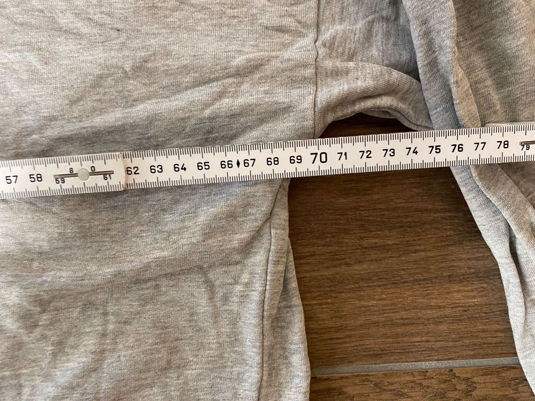 Asos Maglioni & Felpe: Asos Pullover mit Kapuze aus Baumwolle grau Gr. 48 – Usato da Pratteln venduto da a23_j2gs 7