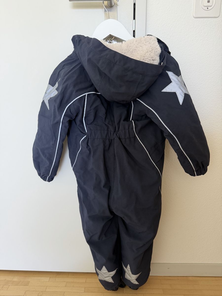 Molo Tute: Molo Schneeanzug Gr 104 – Usato da Horgen venduto da minx2000 1