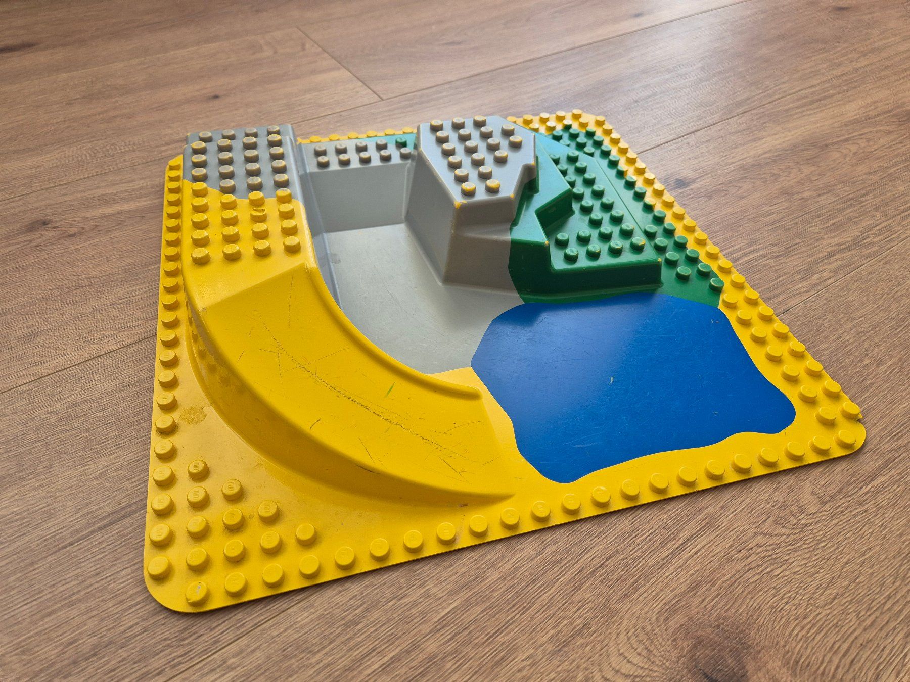 Lego Giocattoli: Duplo Zoo Platte – Usato da Andelfingen venduto da Dumdidum