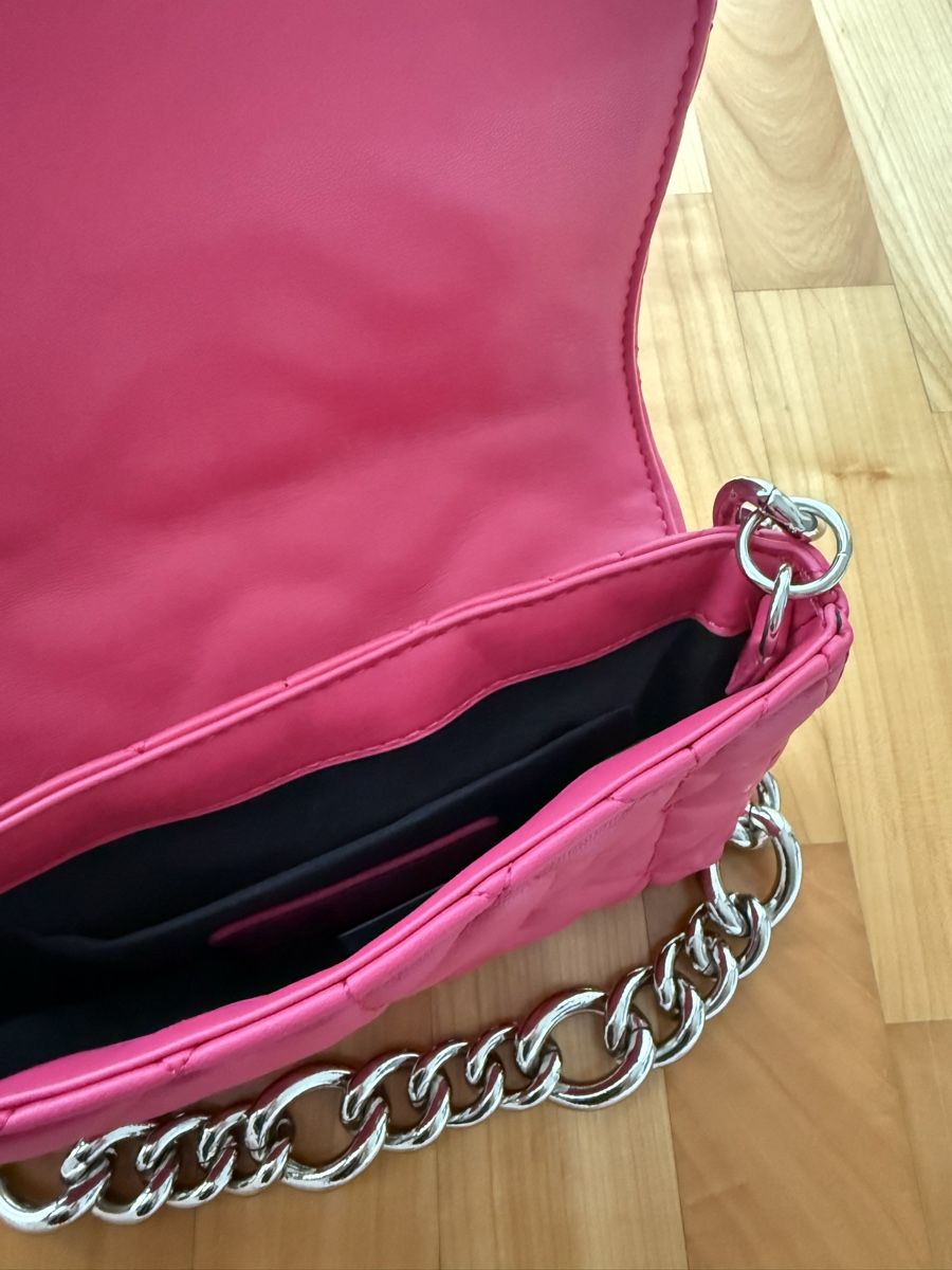 Zara Borse da donna: ZARA Pinke Schultertasche mit Silberkette – Nuovo (secondo la descrizione) da Lachen SZ venduto da ali_5xw5 2