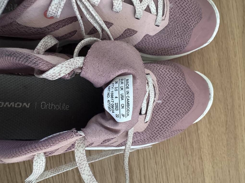 Scarpe da donna: Salomon Ortholite Turnschuhe, Grösse 36 – Usato da Birmensdorf ZH venduto da FiKaVa 4