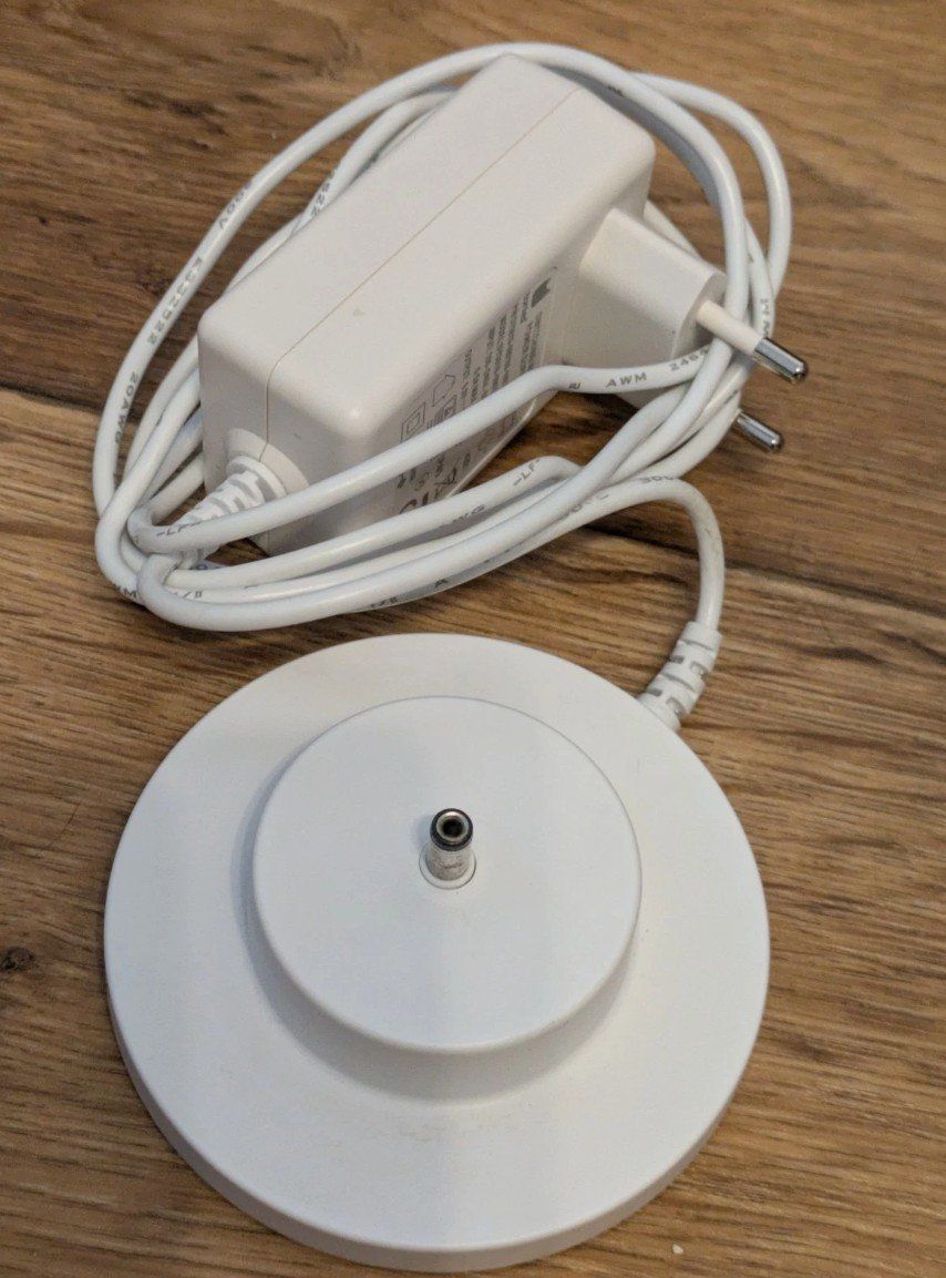 Giocattoli: Toniebox Toniesbox Beere mit Kabel – Usato da Aristau venduto da toni.1 5