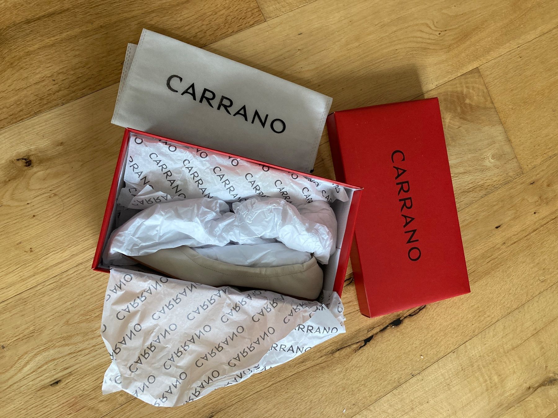 Scarpe da donna: Carrano - Soft Updated Ballerina Creme – Nuovo e nell'imballaggio originale da Oberriet SG venduto da meb1999
